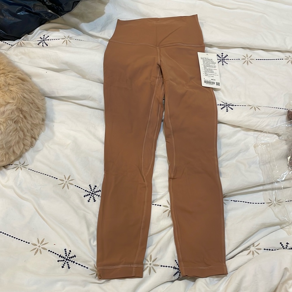 NEW lululemon align 25”